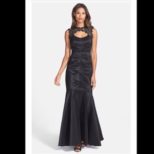 Xscape Ruched Taffeta & Lace Mermaid Gown/Dress